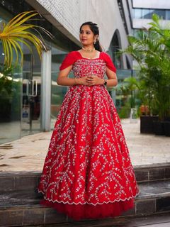 (Category: ) located in . Submitted by elegantwears (Listing ID 1308111837, Image 1). Description: .