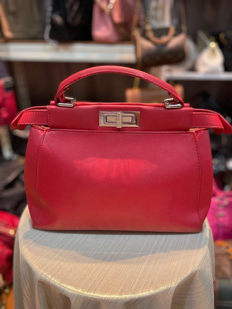 Fendi peekaboo karlito