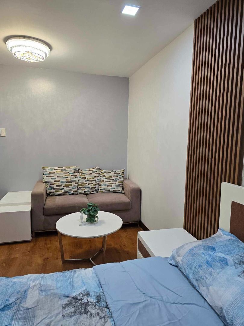 For Sale: Studio Unit at One Central Suites, Salcedo Makati City, P6.8M ...