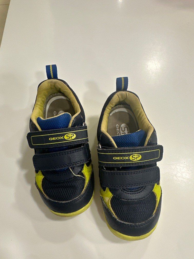 Geox shoes size euro 24