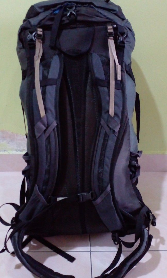 Gregory Fury 32 Hiking Backpack Sports Equipment Hiking Camping on Carousell