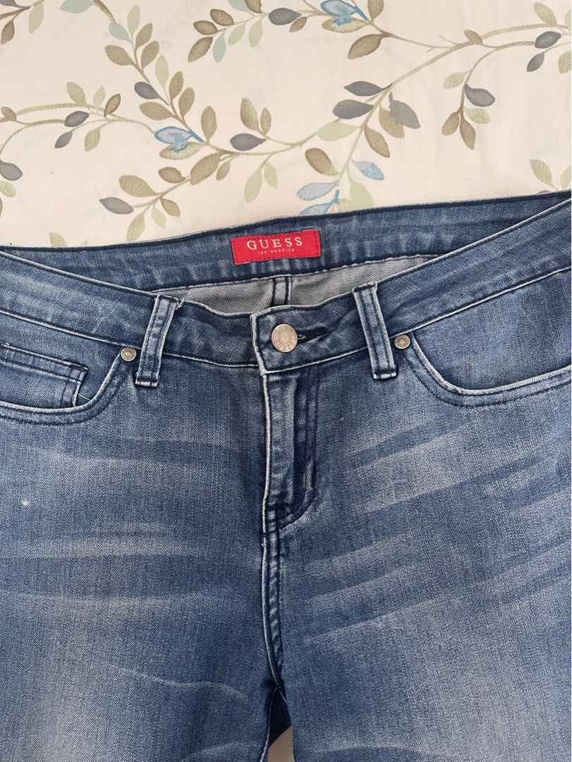 Guess Low Waisted Skinny Jeans Women s Fashion Bottoms Jeans on Carousell
