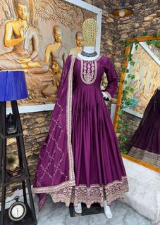 (Category: ) located in . Submitted by elegantwears (Listing ID 1308099958, Image 1). Description: .