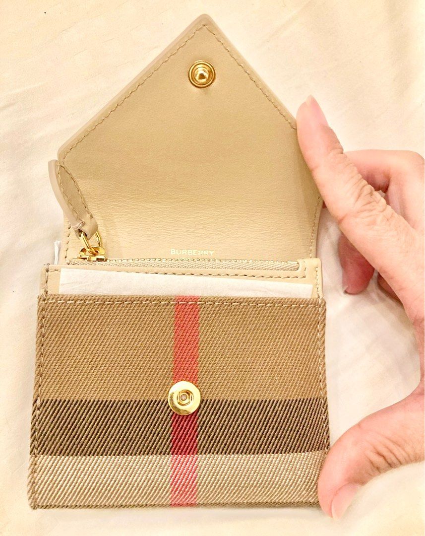 Burberry envelope wallet on sale