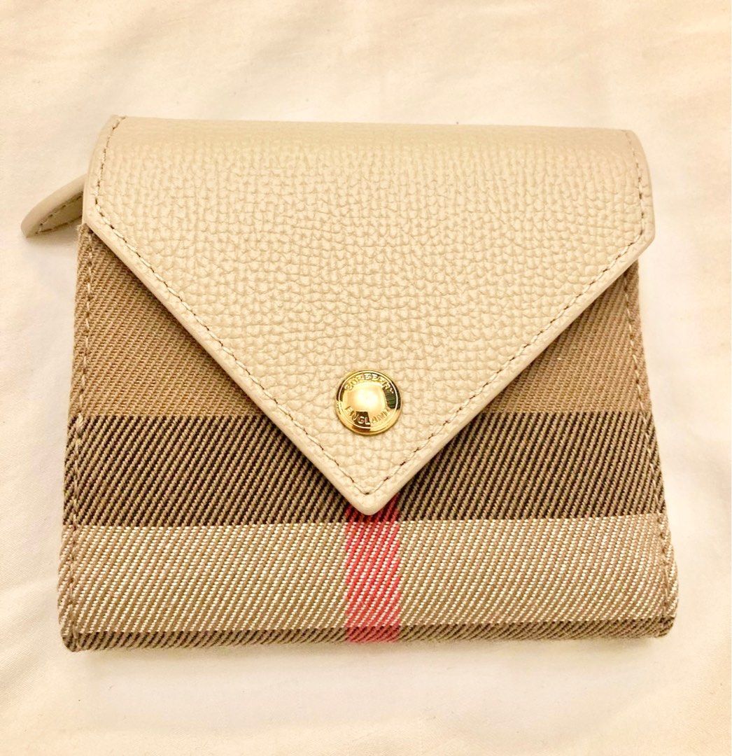 INSTOCK Burberry Envelope Trifold Wallet Luxury Bags Wallets on Carousell