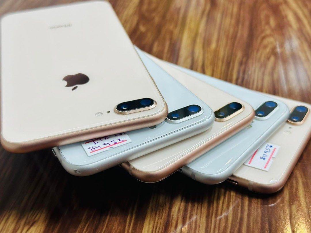 iPhone 8plus 256gb (Category: iPhone 8 Series) located in Manila. Submitted by TekiCashGadgetsph (Listing ID 1307945868, Image 2). Description: (FU) Open-line, any sim working (worldwide) - Guaranteed original iPhone not fake/copy accessories with box Secondhand Good as new not abused! Presentable •Original Lcd • no issue hidden issues • clean apple id / iCloud id • Good batthealth • Good cam front/back • Good Performance • Good touch id • Good u
