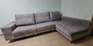 (Category: ) located in . Submitted by andrex18 (Listing ID 1308060297, Image 1). Description: .