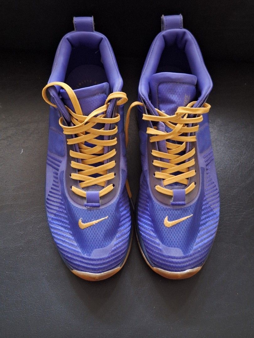 LeBron X JE Icon QS Men s Fashion Footwear Sneakers on Carousell