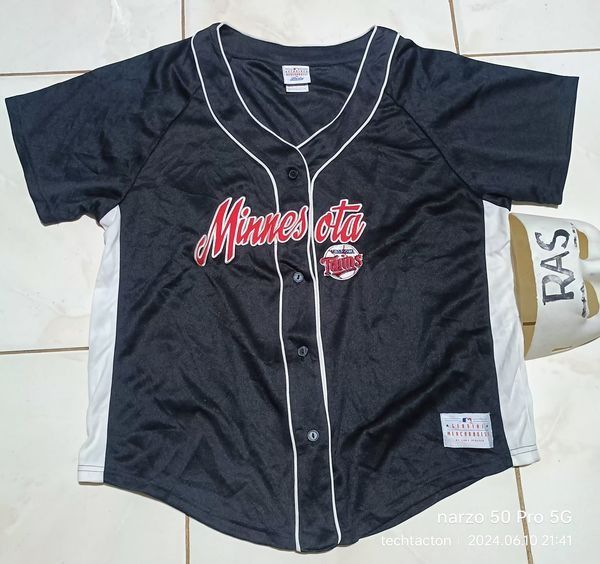 Twins jersey womens cheap