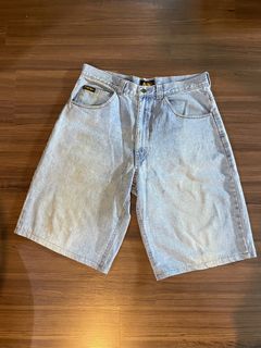 (Category: ) located in . Submitted by mirz4.thrift (Listing ID 1308031002, Image 1). Description: .