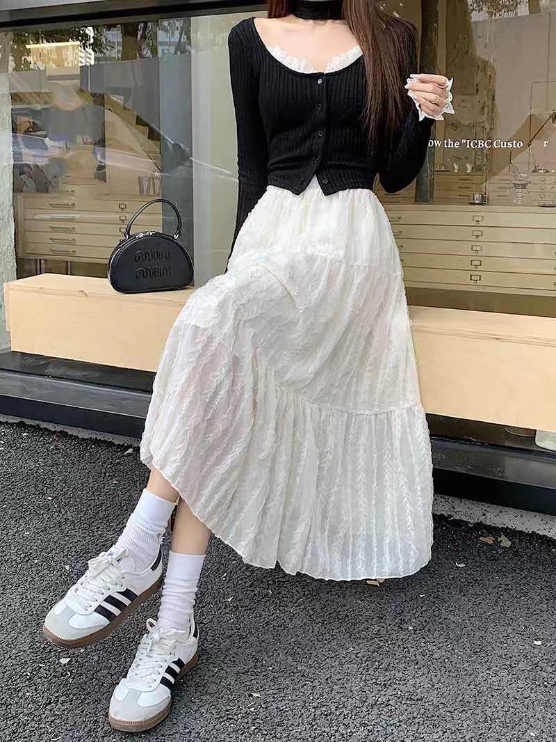 Puffy skater skirt discount