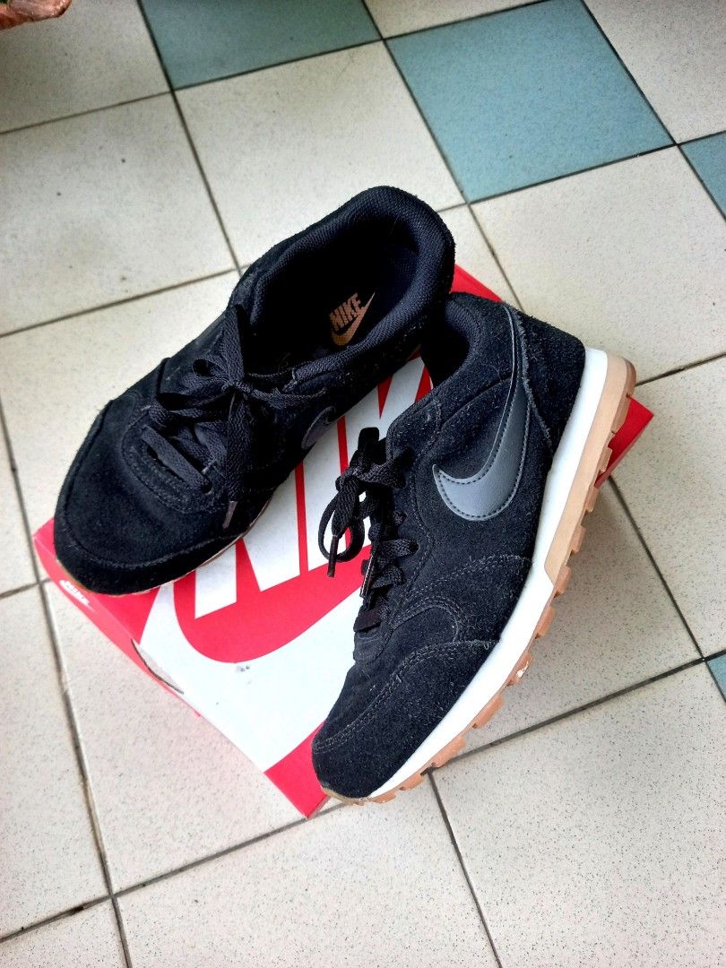 Nike MD Runner 2 SE Women s Fashion Footwear Sneakers on Carousell
