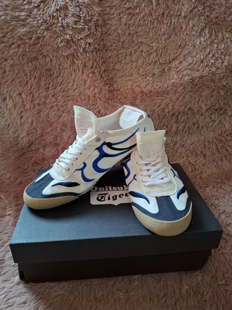 Onitsuka kabuki top