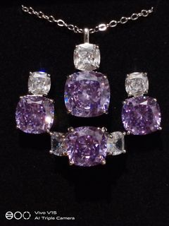 Purple diammond set (earrings, ring and necklace)