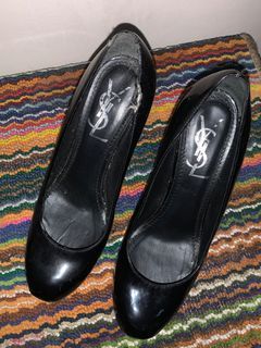 Saint Laurent YSL Glossy Black Heels | Size 36 1/2
