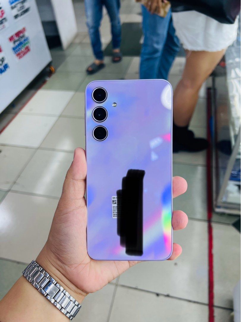 Samsung A35 256gb Dualsim FU (Category: Samsung) located in San Juan City. Submitted by javedsgadgetshop (Listing ID 1308090148, Image 1). Description: OPEN FOR INSTALLMENT VIA CREDIT CARD/GGIVES/SPAY/BILLEASE & SWAP/TRADE-IN! WE BUY AND SELL ( ANYKINDS OF UNIT BINIBILI PO NAMIN)! PTPA : Padelete po f bawal Read ❗️Onhand ‼️ Samsung A35 •256gb •NTC Variant •Good batt health •Factory Unlock •98% Smoothness •No hidden issue | No Repaired •100% Authe