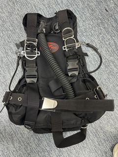 （分類：）位於 。 由 dse009 提交（商品編號 1308003789，圖片 1）。簡介： 。