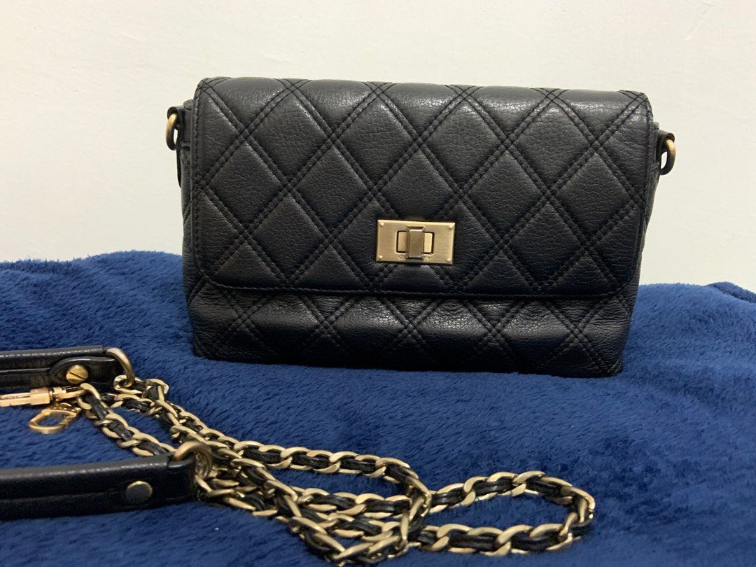 Sisley Quilted Bag chain sling Women s Fashion Bags Wallets Purses Pouches on Carousell