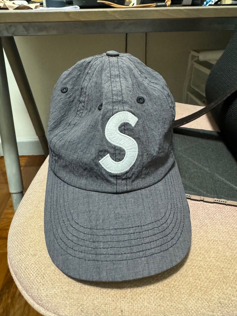 Supreme Cap SS23, 男裝, 手錶及配件, 棒球帽、帽- Carousell