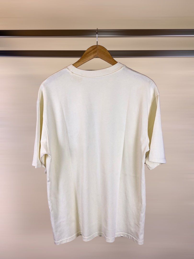 TNF Gucci Cream Shirt (Category: Luxury Apparel) located in Manila. Submitted by 12essentials (Listing ID 1307987128, Image 2). Description: 📌 Excellent Condition 📌 L on tag 📌 Length 27’ Width 21’.