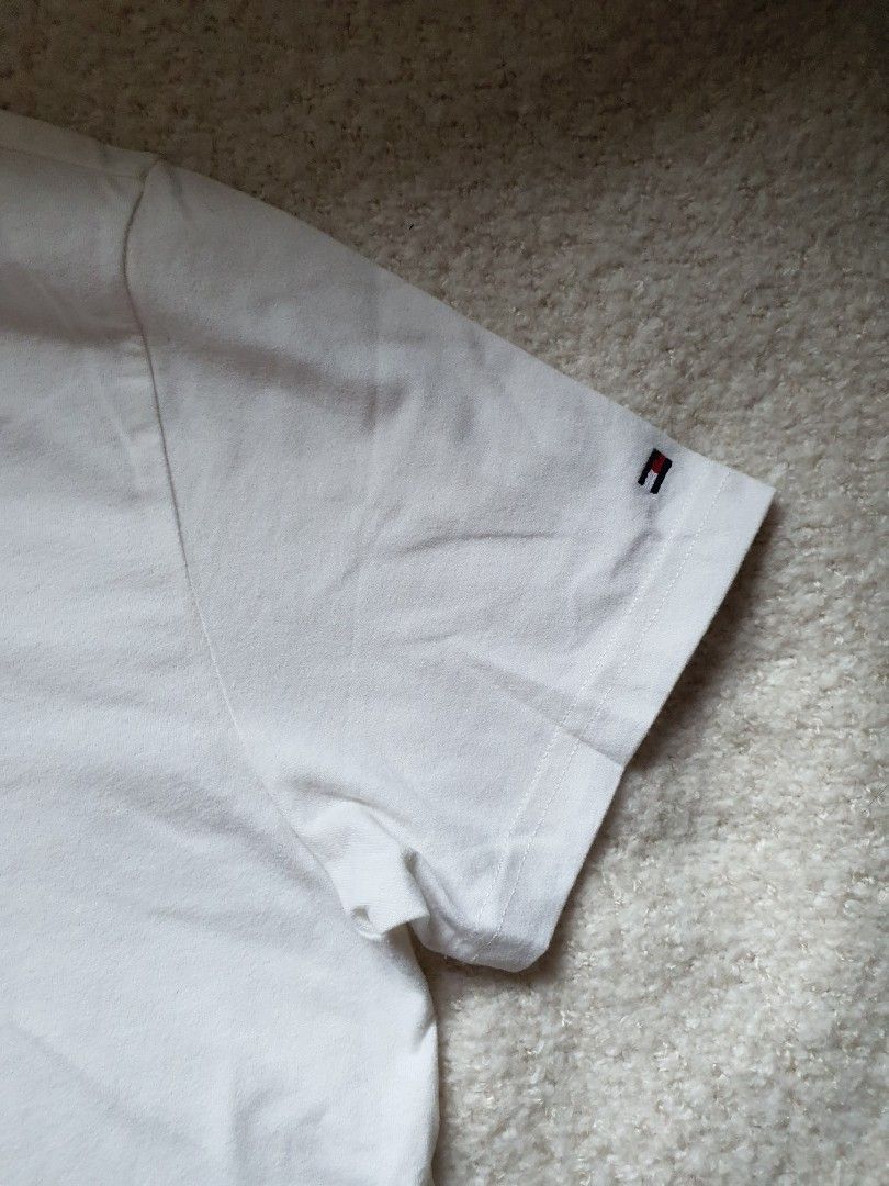 Tommy Hilfiger Embroidered Logo White Tshirt (Category: Tshirts & Polo Shirts ) located in Paranaque City. Submitted by buyn5ell (Listing ID 1307944434, Image 3). Description: Used 2-3 times only.