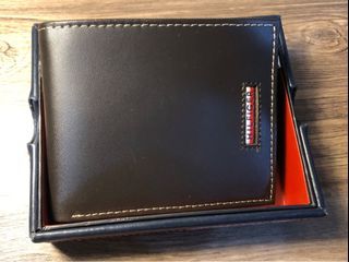 🇺🇸Tommy Hilfiger RFID Protection Men’s Bifold Wallet