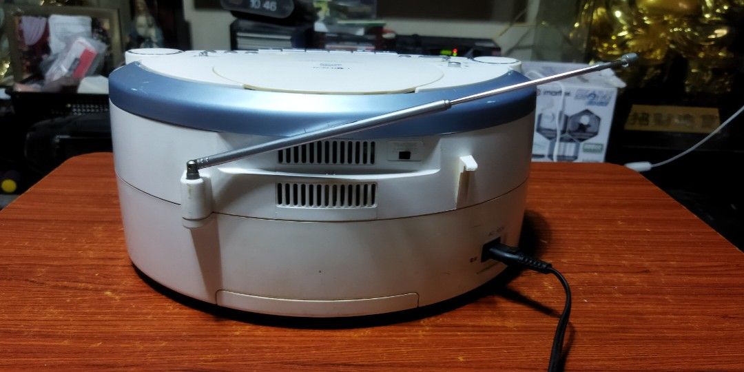 Toshiba TY-CDS5 (Category: Portable Music Players) located in Pasay City. Submitted by marineljapansurplus (Listing ID 1307952300, Image 3). Description: Toshiba CD Cassette Radio player Model: TY-CDS5 CD 💿: Working 👍(CD-R/RW playable) Tuner 📻: Working 👍 (AM complete all local station /FM Japan standard 90mhz only) Aux-in 🔃: Working 👍 Cassette 📼: pin roller issue Power Supply: 110v 15W (AC) DC: Battery operated - 12v (8x1.5v) Price: ₱ 650 