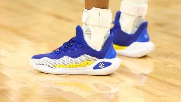 Under Armour Curry 11 Dub 27cm GRATIS ONGKIR - Sepatu Basket Under