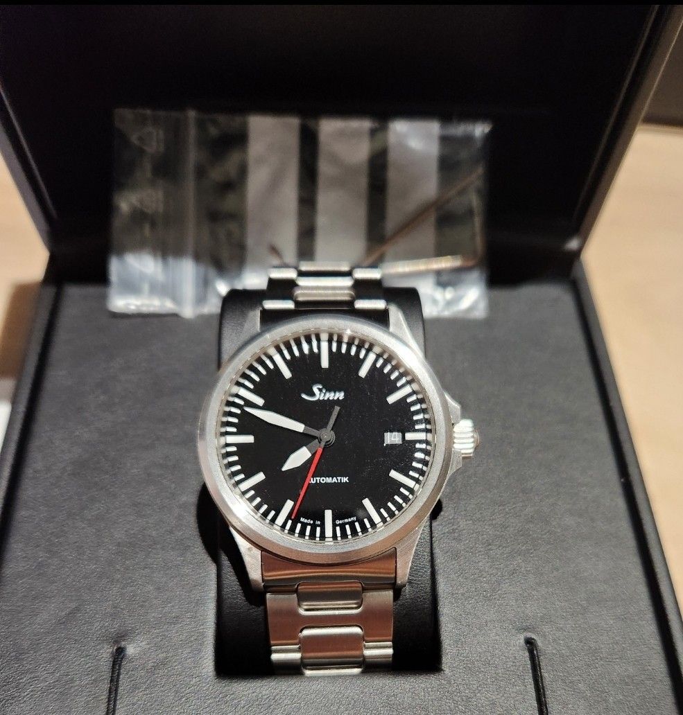 Sinn 556 used outlet
