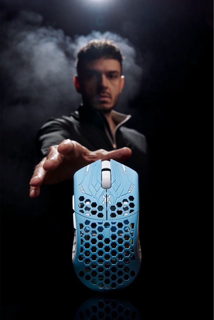 マウス・トラックボール finalmouse ultralightX pro tarik Lion M Finalmouse ULX PRO Tarik M Lion