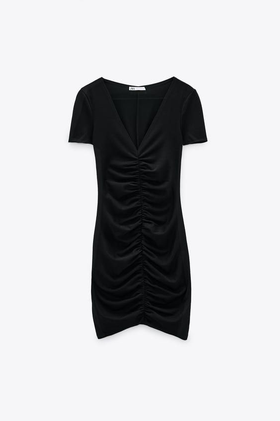 Zara Draped Dress TRF- Black (Category: Dresses) located in Quezon City. Submitted by sofiamac (Listing ID 1308125571, Image 1). Description: -Zara Draped Dress-TRF-Black -Size: Medium -Runs Small so I would say this best fits a Small girlie -Very very flattering dress- gonna make you look soooooo skinny!!!! -The drape detail in the middle is also the same on the back side of the dress so its super flattering -No obvious flaws naman, just usual t