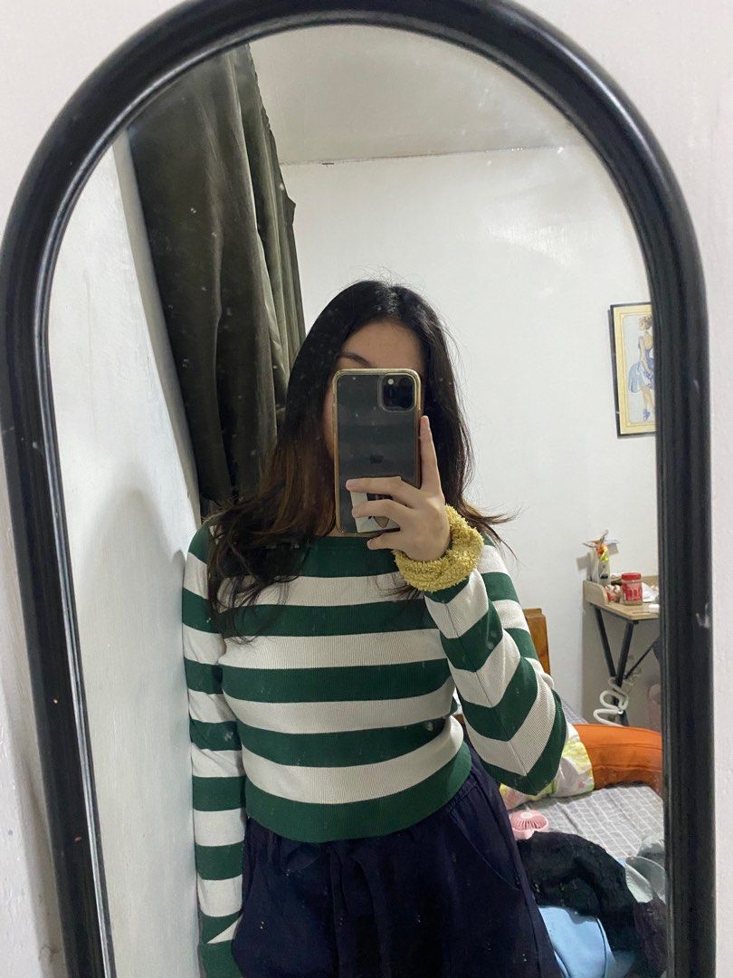 ZARA Long Sleeve Green stripes (Category: Longsleeves) located in Tarlac. Submitted by flur.co (Listing ID 1308110736, Image 1). Description: *Once used only .