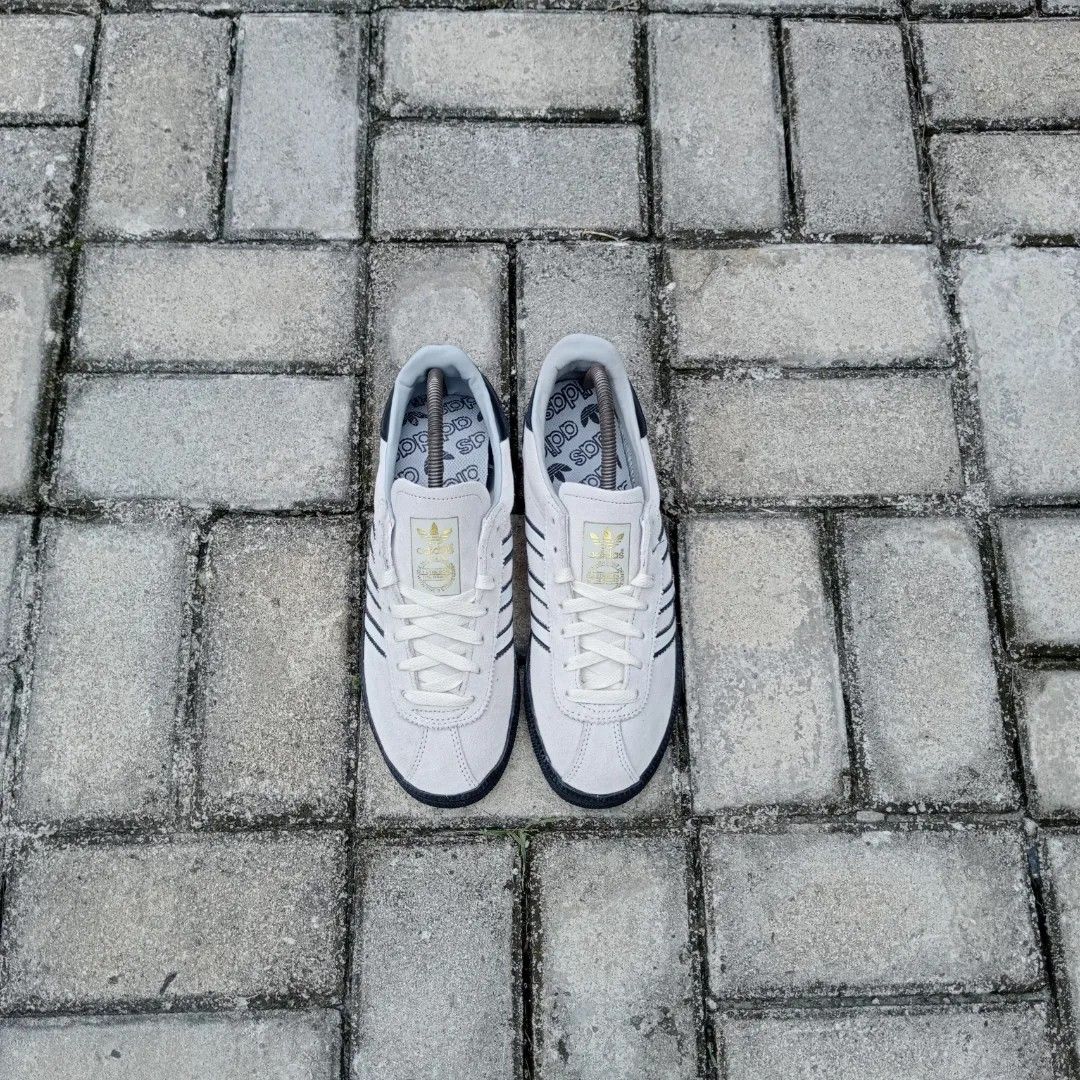 Adidas Munchen Grey White Sesame, Fesyen Pria, Sepatu Sneakers