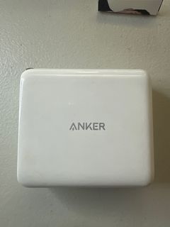 Anker powerfusion III 5000 MAH