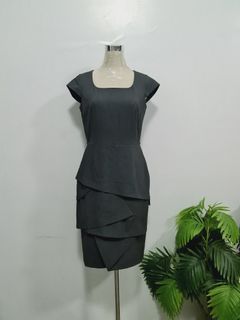 Auth CK Midi layer formal office event gray dress