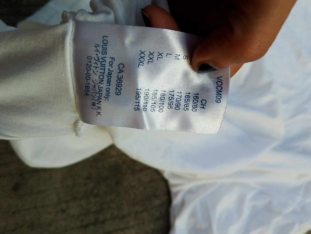 AUTHENTIC LOUIS VUITTON SHIRT FOR MEN (Category: Luxury Bags & Wallets) located in Muntinlupa City. Submitted by bunyeaimeevanessa150 (Listing ID 1308269648, Image 2). Description: No return no exchange policy .