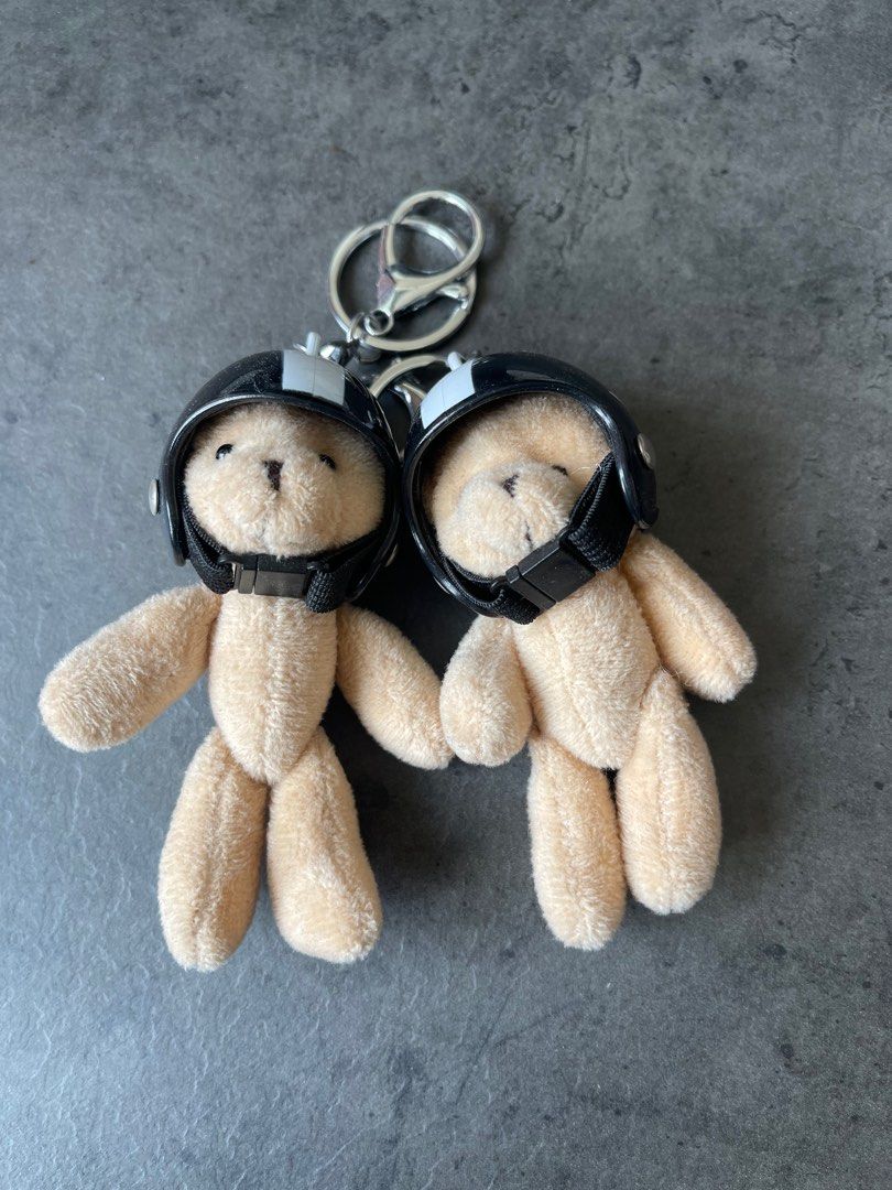 Bike helmet keychain deals