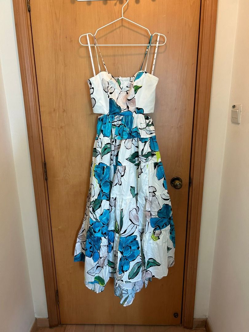 BNWT: Aje Botanical Tiered Maxi Dress AUS8, Women's Fashion, Dresses &  Sets, Dresses on Carousell