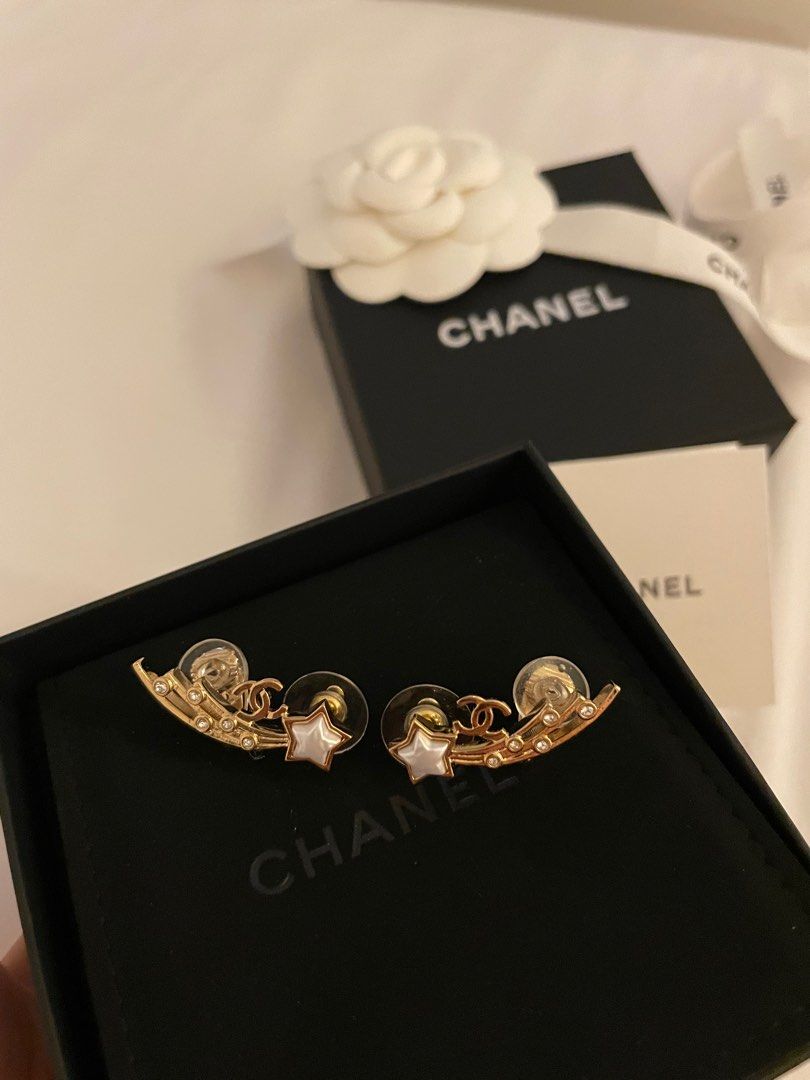 Chanel shooting star earrings new arrivals
