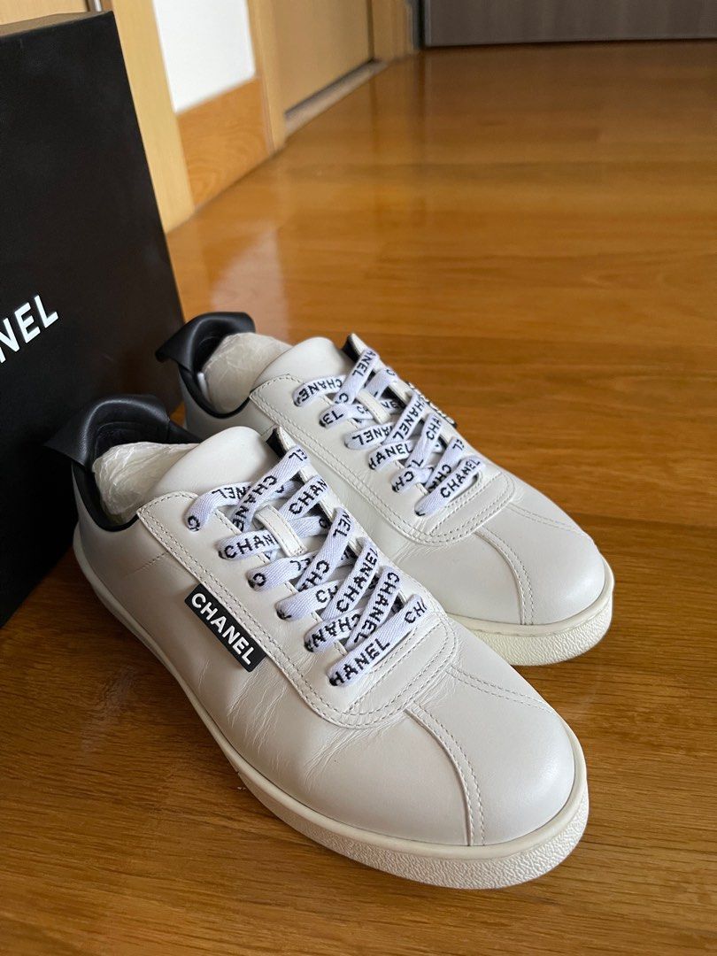 Chanel White Sneakers 37, Women's Fashion, Footwear, Sneakers on