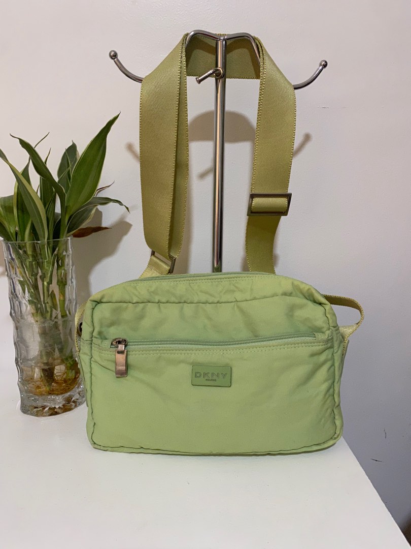 DKNY Women's Pebbled Leather Crossbody Bag - Everyday Shoulder Bag With Magnetic Closure & Logo Charm - View #5