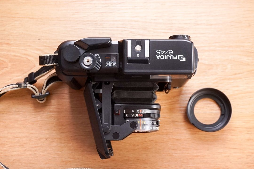 修理済み 富士フィルム FUJICA GS645 Professional Professional Fuji Gf645 修理済み 富士フィルム FUJICA GS645