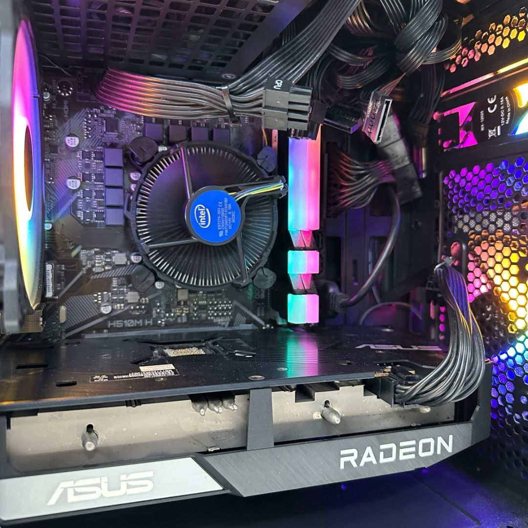 Gaming PC ( RX6600XT / i5-10400 / 16GB RAM / 512GB SSD