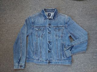 (Category: ) located in . Submitted by op_preloved (Listing ID 1308180992, Image 1). Description: .