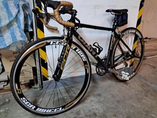 （分類：）位於 。 由 hiroka2019 提交（商品編號 1308205200，圖片 1）。簡介： 。
