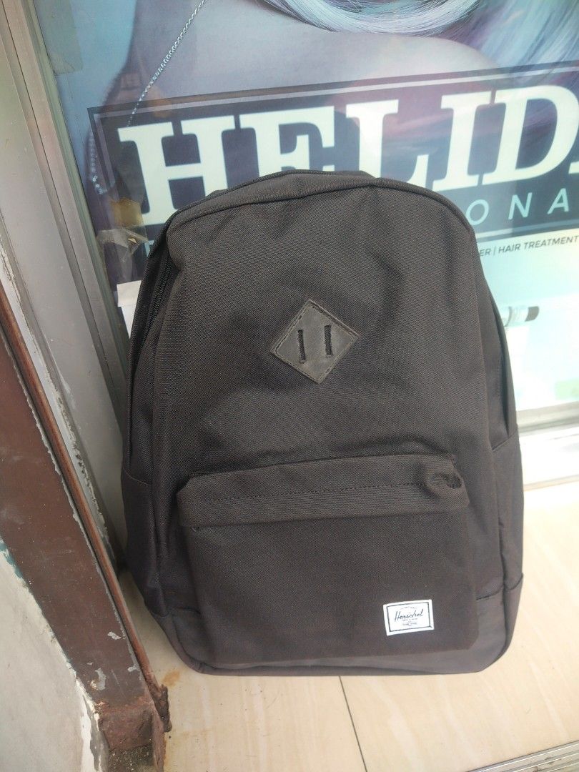 Hershel Heritage backpack in dark shadow (Category: Backpacks) located in Manila. Submitted by clovergold888 (Listing ID 1308271206, Image 2). Description: Hershel Heritage Backpack In Dark Shadow.. Brandnew.. Unisex bag.. High quality and branded bag.. 4,790 original price.