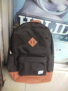 Hershel Supply Heritage black backpack