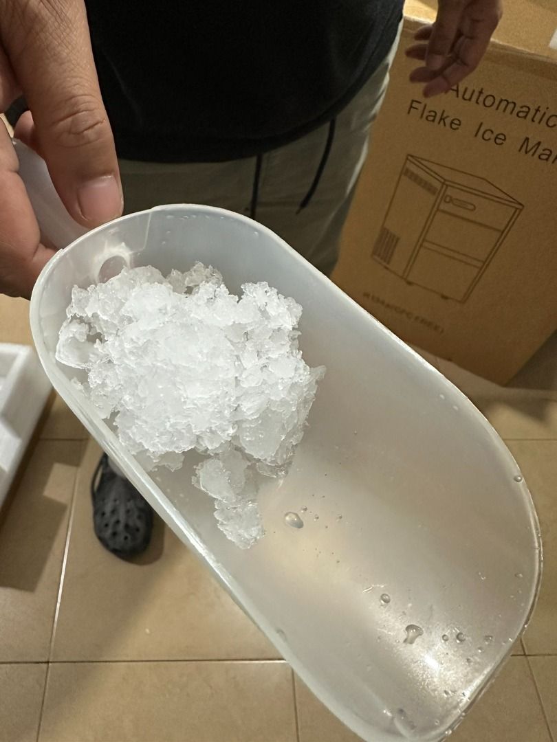 Ice flakes making machine IMS-60, Everything Else, Looking For on Carousell