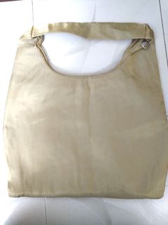 （分類：）位於 。 由 Titi_L 提交（商品編號 1308222640，圖片 1）。簡介： 。