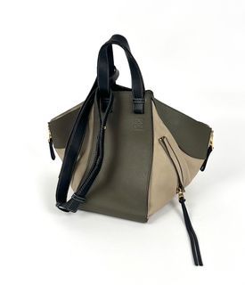 Loewe Medium Tri-Color Hammock Hand/Shoulder Bag  Calf Skin Leather With Gold Tone Hardwares.